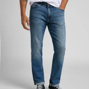 Lee Straight Fit Extreme Motion Mens Jeans
